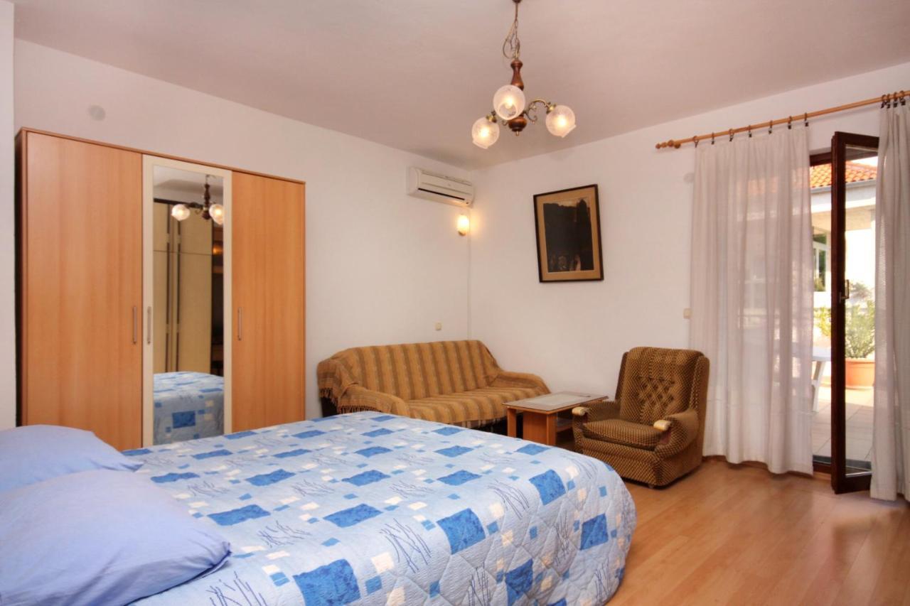 Apartment Vrbnik 5301B Ngoại thất bức ảnh