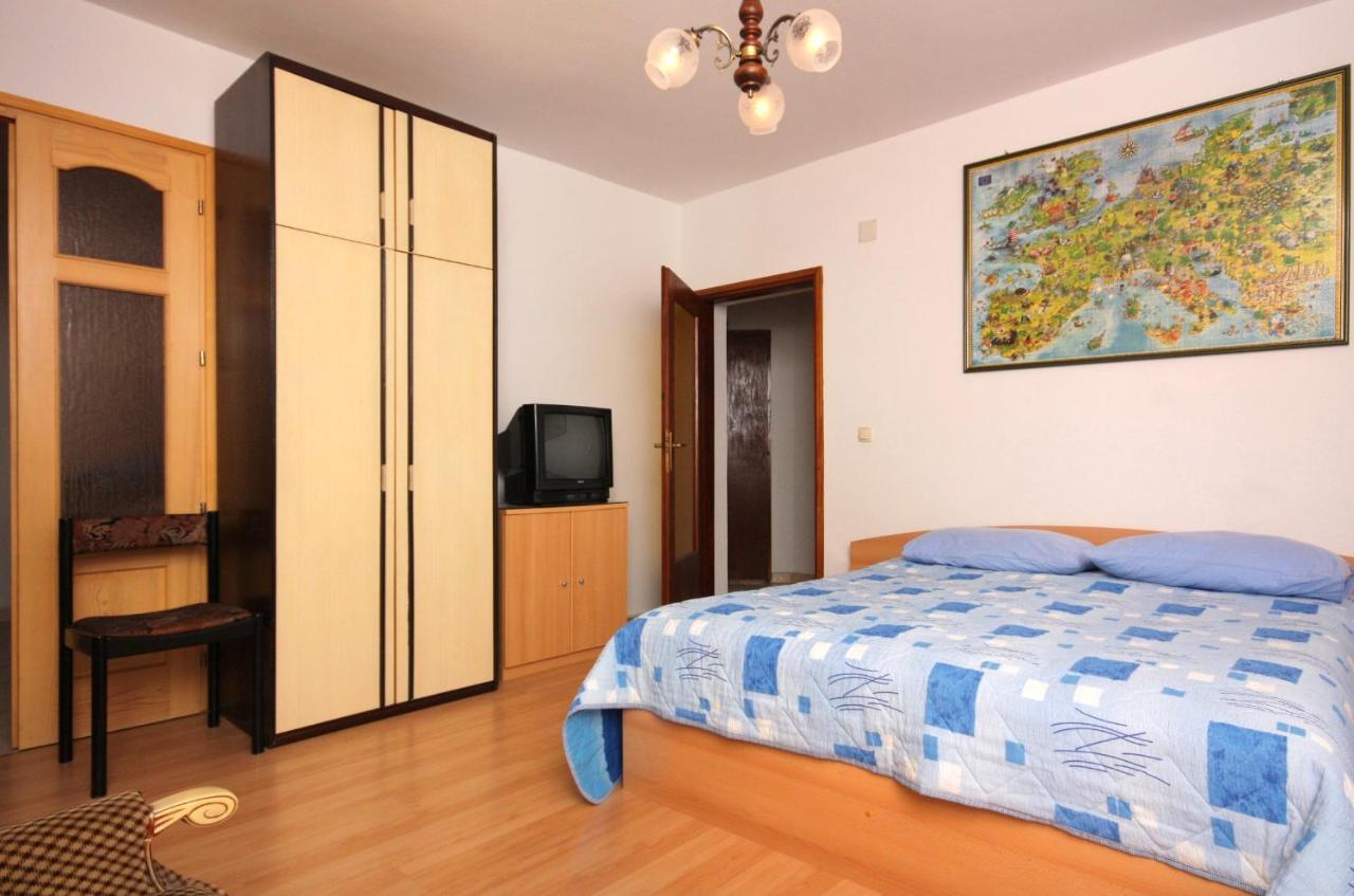 Apartment Vrbnik 5301B Ngoại thất bức ảnh